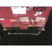 Toyota Hiace SUPER CUSTOM Left Front Door Glass KZH106 11/1989-10/2000