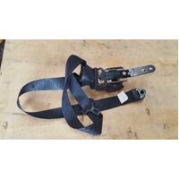 Toyota Camry Left Front Seatbelt SXV10 02/1993-07/1997