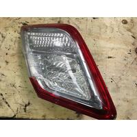 Toyota Camry AHV40 Left Bootlid Lamp Hybrid Led Type 12/2009-11/2011