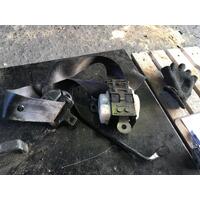 Toyota Celica Seat Belt Left Front ST204 07/1993-11/1999