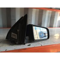 Holden Commodore Right Door Mirror VZ 10/2002-09/2007