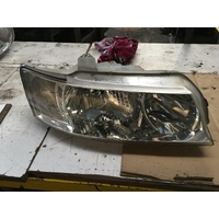 Holden Commodore Right head Light VZ 08/2004-09/2007