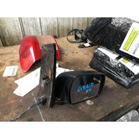 Toyota Tarago Right Door Mirror ACR30 06/2000-02/2006