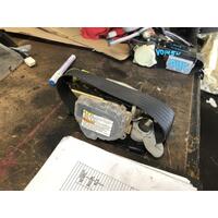 Holden Cruze Right Front Seat Belt YG 06/2002-12/2006