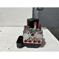 Lexus ES300 ABS Modulator 10/01-12/05 P/N 44540-33061