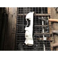 Toyota Liteace Left Guard YM35 01/1986-03/1992