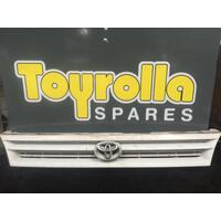 Toyota Corolla Grille AE102 07/1996-10/1999