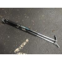 Toyota Hiace Tailgate Struts LH172 11/1989-12/2004