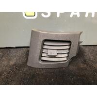 Toyota Prius Outer Left A/C Vent ZVW30 07/2009-12/2015