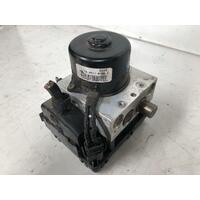 Jeep Grand Cherokee ABS Pump WG 09/01-10/04