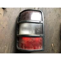 Mitsubishi Pajero Left taillight Nh 05/91-12