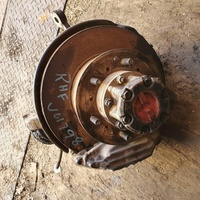 Toyota HILUX Right Front Hub 4WD 10/88-03/05