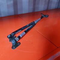 Toyota LANDCRUISER Tailgate Struts 80 Series 05/90-03/98