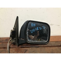 Toyota HILUX Right Door Mirror KZN165 Power 09/97-03/05 Chrome
