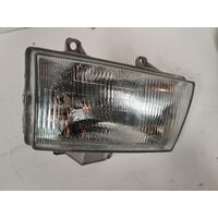 Mazda Bravo Right Head Light 02/99-10/02