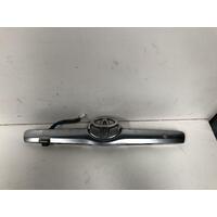 Toyota Camry Centre Bootlid Garnish with Camera AHV40 12/2009-11/2011