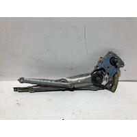 Toyota Hilux Right Front Window Regulator TGN16 03/2005-08/2005
