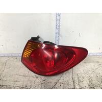 Hyundai ELANTRA Right Taillight HD Sedan 08/06-03/11