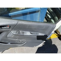 Toyota Hiace Master Window Switch KDH223 03/2005-02/2014