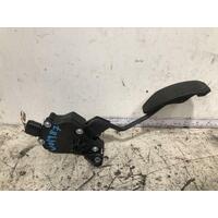 Toyota Camry Accelerator Pedal AHV40 06/06-02/12