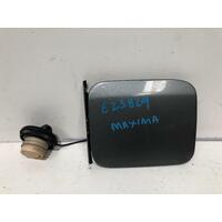 Nissan MAXIMA Fuel Flap J31 02/02-05/09