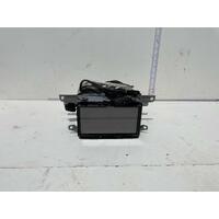 Pioneer AVH-Z5150BT Double Din Head Unit to suit Toyota RAV4 ACA33 11/05-12/12