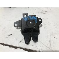 Toyota Camry Bootlid Lock Mechanism SXV20 08/1997-08/2002