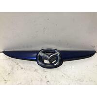 Mazda 2 Grille DE SERIES Hatch 09/07-04/10