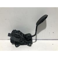 Toyota Corolla Accelerator Pedal ZWE211 07/2018-Current