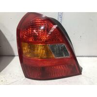 Hyundai ELANTRA Left Taillight XD Sedan 11/00-09/03