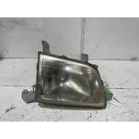 Toyota Spacia Head Light Right Hand SR40 02/1998-12/1998