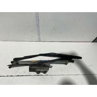 Jeep Cherokee Front Wiper Assembly KJ 09/2001-11/2007