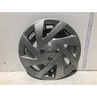 Toyota Pruis Hub Cab Wheel Cover NHP10 12/2011-03/2020