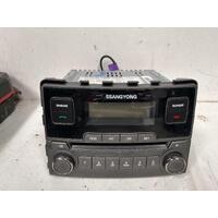 Ssangyong STAVIC Stereo Head Unit A100 CD Player 06/13-01/16