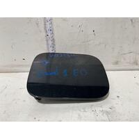Lexus RX330 Fuel Door MCU38 01/2003-02/2009
