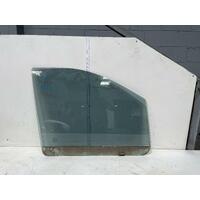 Mercedes Vito Right Front Door Glass 639 04/2004-02/2015