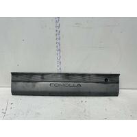 Toyota Corolla Centre Garnish Piece AE101 09/1994-10/1999