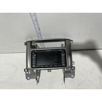 Toyota Landcruiser Head Unit UZJ100 01/1998-10/2007