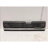 Toyota CAMRY Grille SV11 03/83-04/87