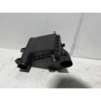 Toyota Prius Air Cleaner Box with Air Flow Meter ZVW30 07/2009-12/2015