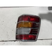 Jeep Grand Cherokee Right Tail Light WG 06/1999-06/2005