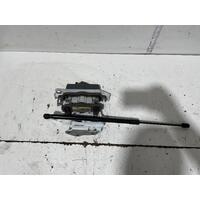 Mercedes C Class Right Bonnet Strut Assembly C 250 C204 05/2011-01/2015