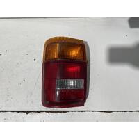 Toyota 4 Runner Left Tail Light VZN130 1991-1996