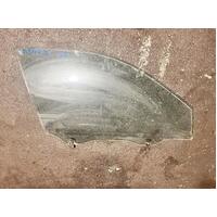 Hyundai Tucson Right Front Door Glass 08/2004-01/2010