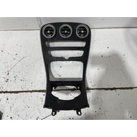 Mercedes C Class Head Unit / Switch Fascia + A/C Vents W205 C 250 08/14-Current