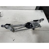 Toyota Corolla Front Wiper Assembly ZWE211 07/2018-Current