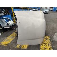 Toyota Avalon Bonnet MCX10R 07/00-09/03