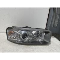 Holden Captiva Right Head Light CG II 01/2011-09/2015