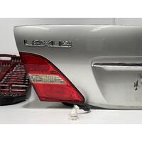 Lexus LS430 Left Bootlid Light UCF30 12/2000-03/2007