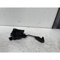 Toyota PRIUS Pedal NHP10 Accelerator 12/11-03/20 